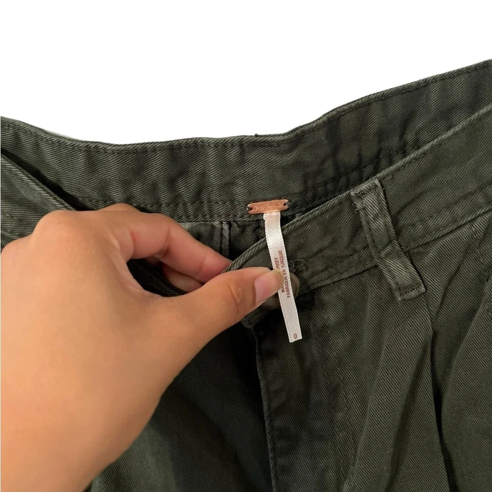 FREE PEOPLE Pleated Dockers Baggy Khaki Cargo Pants Jeans Trousers
